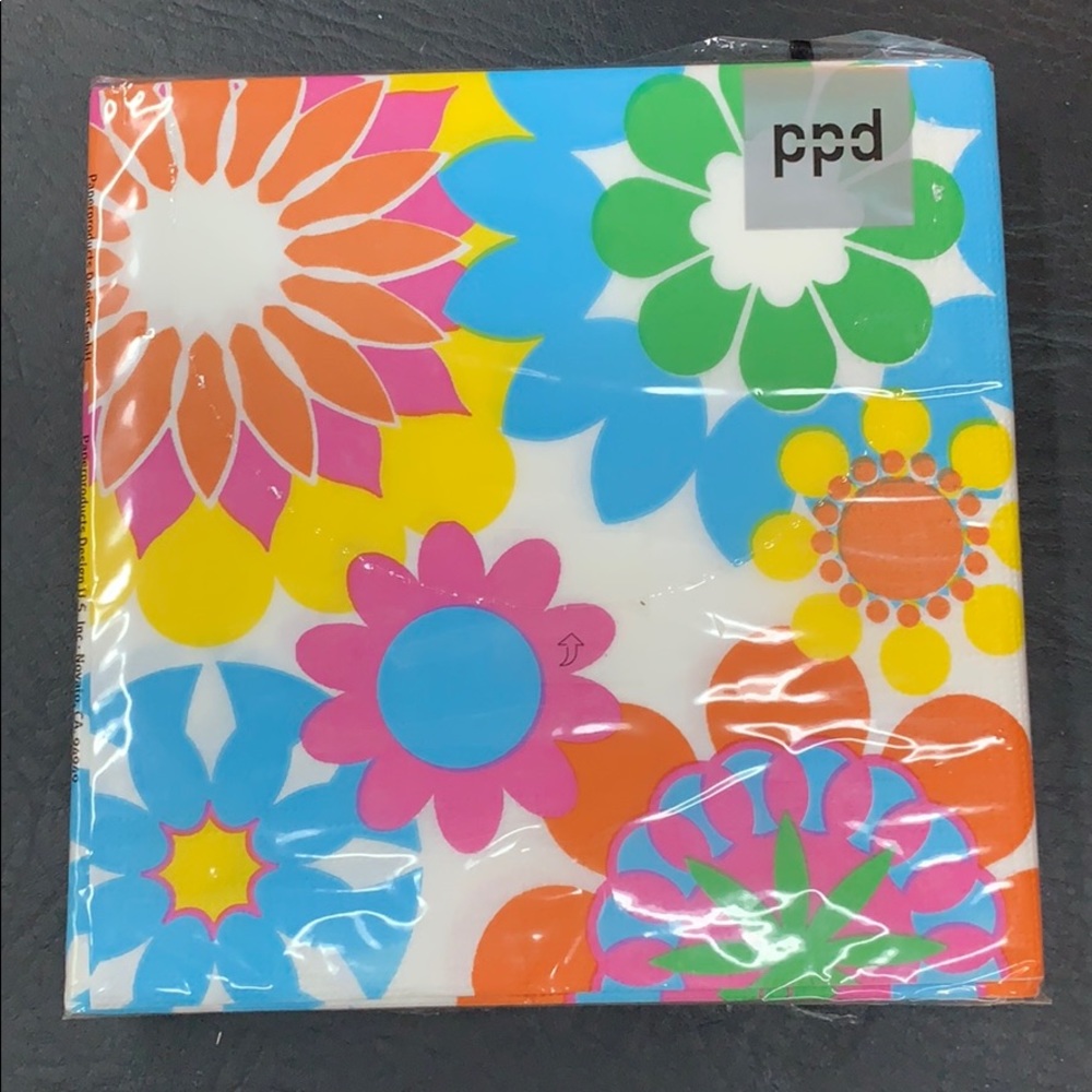 2 pkgs Trig Pop White Large Napkins